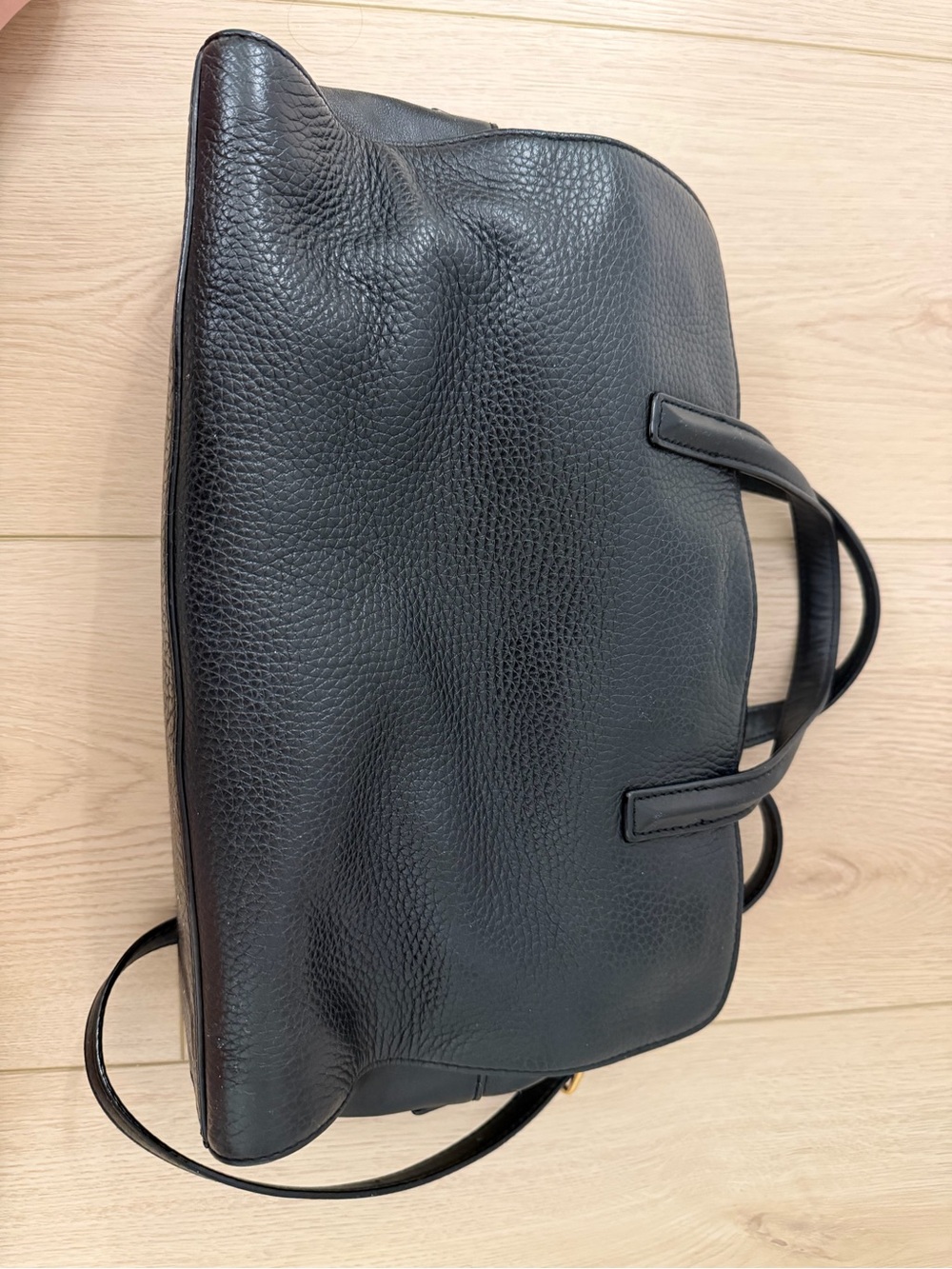 Marc Jacobs Black Pebbled Leather Barrel Duffel with Gold Plaque - Picture 6 of 8